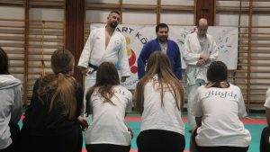 Érzékenyítés Bugát