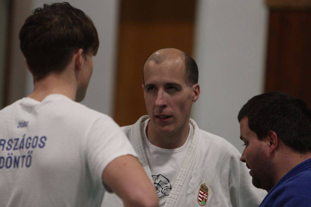 Érzékenyítés Bugát